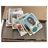 1976 Topps Football Cards near set 450+ different,