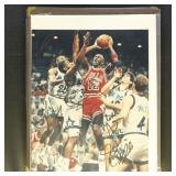 Basketball Autographs incl Bob Cousey, Bill Walton