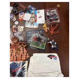 Toys, Ephemera, Sports & Non-Sports items, disorga