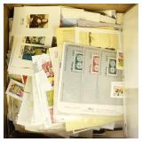 Worldwide Souvenir and Mini Sheets, hundreds mint