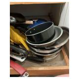 Skillets & Pans