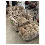 Oversized chair with ottoman