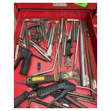Contents of drawer in toolbox