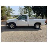 2000 Chevrolet Silverado 1500 2wd Truck with Toolbox
