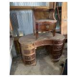 Refurbishing Project: Wood Desk and Hutch