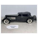 1940 Duesenberg Franklin Mint Precision Model Diecast Car - 1:24 Scale