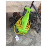 Portland 3-in-1 Electric Blower Vacuum Mulcher and Dumbbells