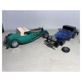 Two Franklin Mint Precision Model Cars: 1929 Bugatti & 1933 Duesenberg