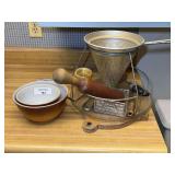 Kitchen Utensils and Pyrex Bowl Set