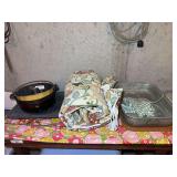 Baking Lot: Roasting Pan, Bundt Pan, Cast Iron Pot, Trivet and Cushion