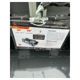 GB-11-72W Skid steer, grapple bucket