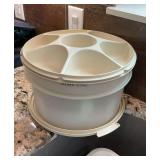 Tupperware Pie Stacker and Vegetable tray