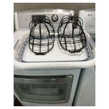 Laundry basket with hat drying frames