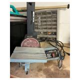 Delta 4 inch belt/6 inch disc, sander and assorted tool caddy