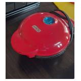 Mini Waffle Maker & 2 Sheet pans