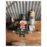 3 Pneumatic Pressure regulators with oilers
