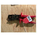 Set of ratcheting electric wire cutters, Model B97-1383, cuts up to 250 MCM copper or aluminum, Klein tool