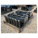 Skid Steer Forks - [Skid Steer Attachments] - 1 set
