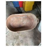 Cast iron cooking pot