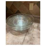 10 clear glass nesting bowls