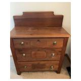 Vintage small three drawer washstand