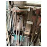 Pipe vice holder