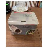 KitchenAid slicer and shredder attachment