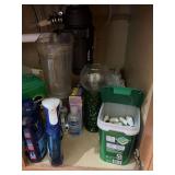Miscellaneous cleaning supplies