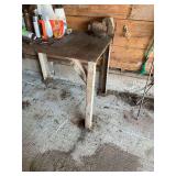 Welding table with vice no contents