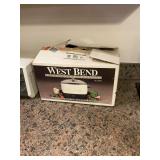 West Bend 6 quart slow cooker