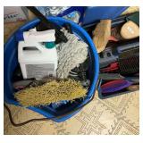 Miscellaneous horse supplies, and clippers