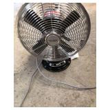 Better Homes & Gardens fan and Westinghouse coffee pot