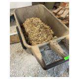 Rubbermaid manure stall wagon