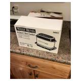 West Bend 6 quart slow cooker