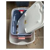 4 Totes w/lids