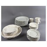 Pfaltzgraff Heirloom Dinner Plates & More