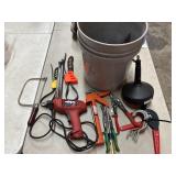 5Kil 6210 120v Drill, Wire Snips & Hanyman Lot