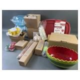 Rubbermaid Set& Other Kitchen Items