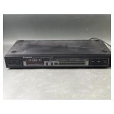 Pioneer TX-960 FM/AM Digital Synthesizer Tuner
