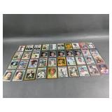 Vintage Sleeved 70ï¿½s-90ï¿½s Baseball Cards