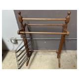 Wooden Quilt Rack & Multi Level Hangers Wooden Quilt Rack & Multi Level Hangers