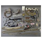 Costume Jewelry Tiaras, Belts, Hairpins & More Costume Jewelry Tiaras, Belts, Hairpins & More