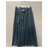 Pendleton Virgin Wool Skirt (size 6)