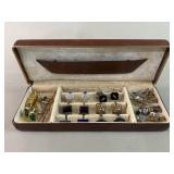 Vintage Menï¿½s Jewelry in Box