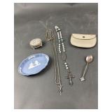 Floreziza Trinket Box, Wedgewood Tray & More!