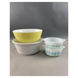 Vtg Amish Butterprint Pyrex Bowls & More