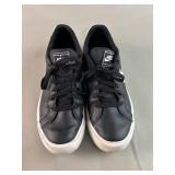 Cart Royale Nike U.S. 8.5 Shoes