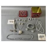 Vntg. Cluster Clip Ons & Crystal Beaded Jewelry