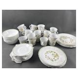 Vtg Corelle Strawberry Sundae Diningware