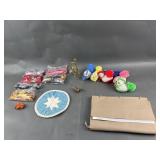 Kitschy Crocheted Chickens, Embroidery Floss